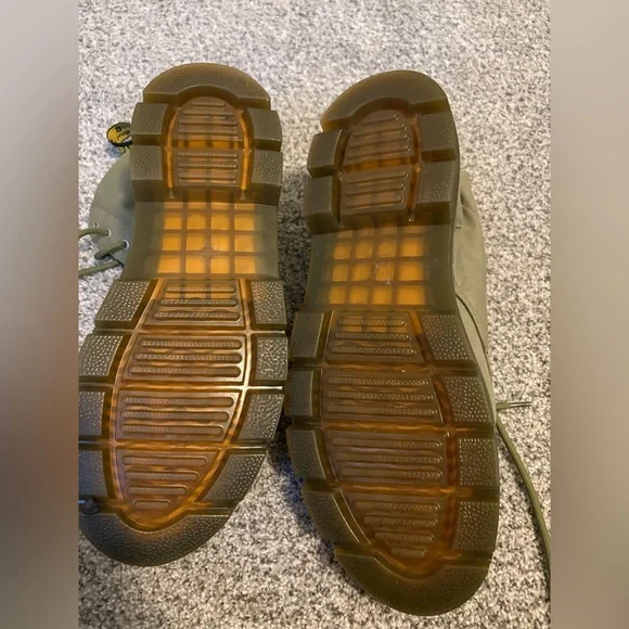 Dr. Martens Green Combs Men's Boots Size 12 - Picture 2 of 4